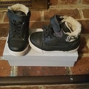 Kid's boots